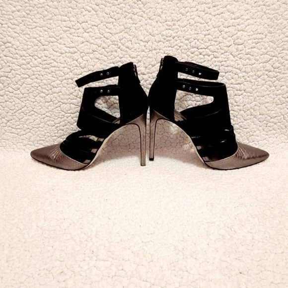 BCBGeneration Canon Heel in Silver and Black - Picture 10 of 10